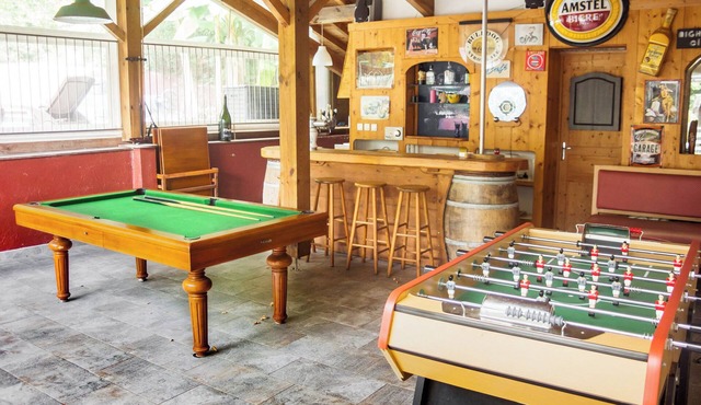 Village with swimming pool and spa 20 mns from biarritz