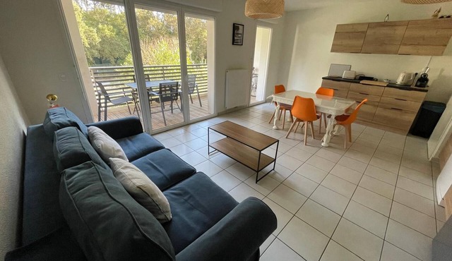 Walking distance to beach 5min Terrace - 2 parking lots - Renovated