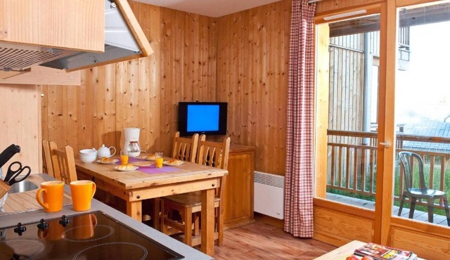 Wifi, Ground floor, swimming pool, sauna, terrace, balcony, parking, ski locker, 35-42m², La Féclaz