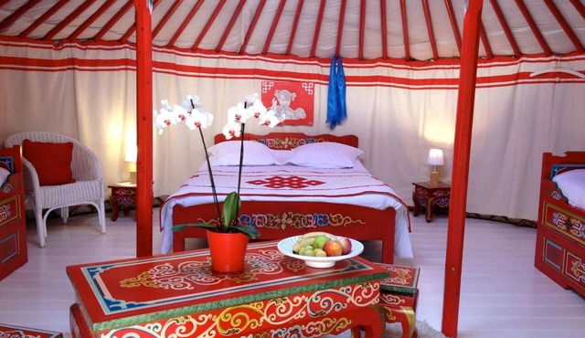 Yourte au Paradis