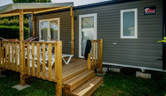 ZEcamping parc aquatique animaux acceptés club enfant locatif TV 28m2