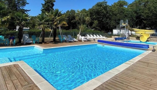 ZEcamping 3 étoiles animé piscine chauffée tente 35m2 5 pers