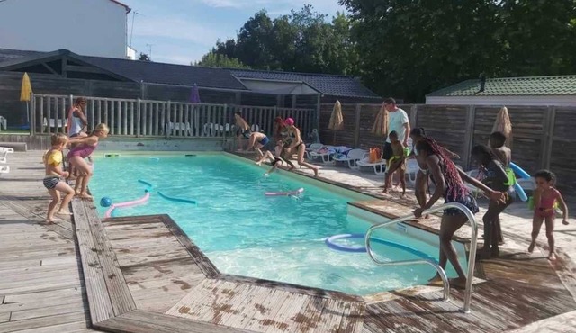 ZEcamping 3* piscine chauffée toboggans locatif TV 27m2 4 pers