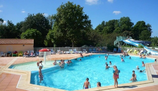 ZEcamping 4* animé parc aquatique locatif TV BBQ 32m2 6 pers