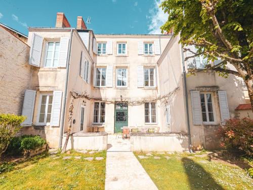 Villa Châteauroux Pièces Personnes 