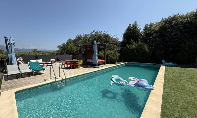 Villeneuve-Loubet Villa | 130 m² Villa ∙ 4 bedrooms ∙ 8 guests