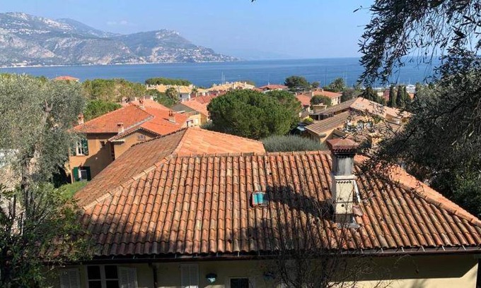 Saint-Jean-Cap-Ferrat Villa | 140 m² Villa ∙ 2 bedrooms ∙ 6 guests