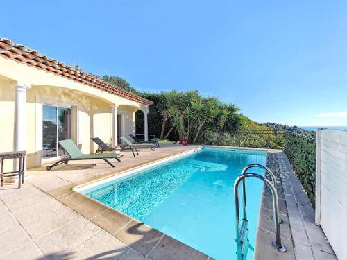 Nice Villa | 140 m² Villa ∙ 4 bedrooms ∙ 8 guests