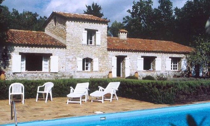 Saint-Cezaire-sur-Siagne House | 250 m² House ∙ 3 bedrooms ∙ 6 guests