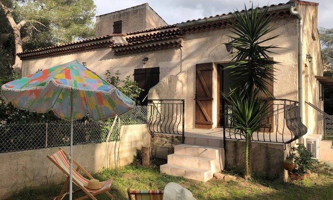 Boulouris-sur-Mer Apartment | 29 m² Apartment ∙ 1 bedroom ∙ 3 guests