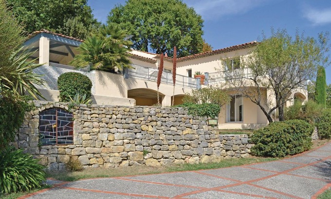 Cabris House | 3 bedroom accommodation in Cabris