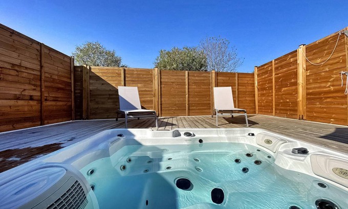 Les Maillans House | 30 m² House ∙ 2 guests