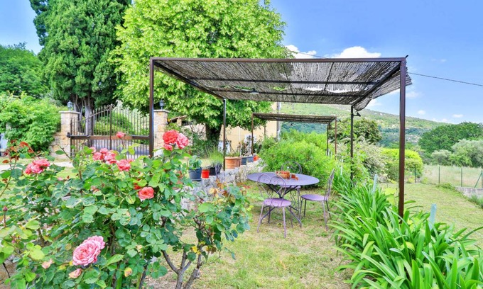Le Bar-sur-Loup Apartment | 40 m² Apartment ∙ 2 bedrooms ∙ 6 guests
