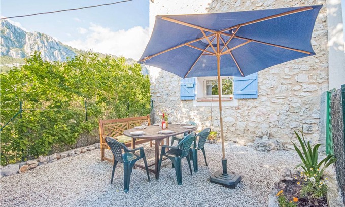 Andon House | 65 m² Maisonette ∙ 3 bedrooms ∙ 6 guests