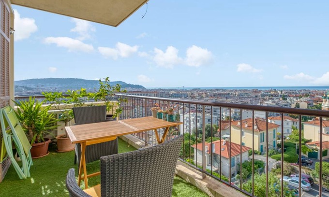 Le Piol Apartment | 78 m² Apartment ∙ 2 bedrooms ∙ 4 guests