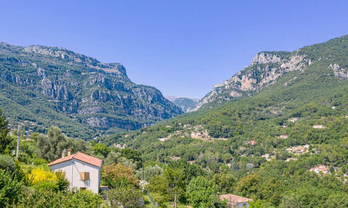 Le Bar-sur-Loup Apartment | 85 m² Apartment ∙ 2 bedrooms ∙ 8 guests
