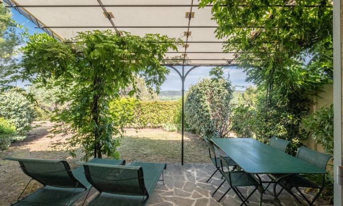 La Motte House | 95 m² House ∙ 2 bedrooms ∙ 4 guests