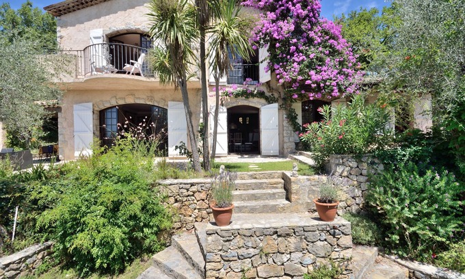 Opio Villa | A Dream Provencal Getaway between Valbonne and Grasse