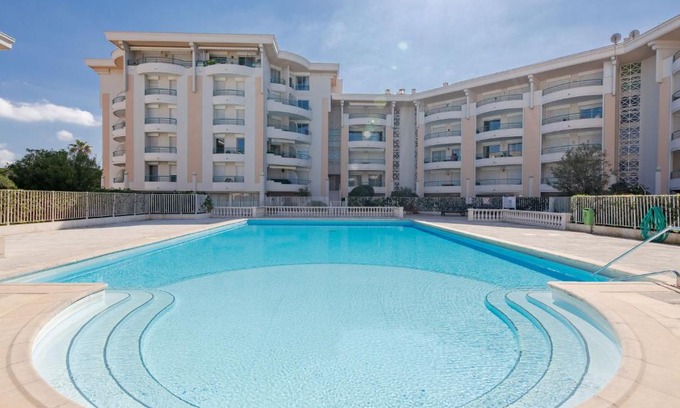 Frejus Port Apartment | Apartment L'Open-2 by Interhome
