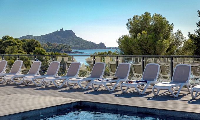 Boulouris-sur-Mer Condo | Appart Charmant | Linge de Lit Inclus!