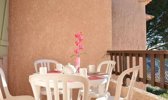 Les Issambres Apartment | Appartement 6 couchages avec piscine et parking aux Issambres - FR-1-226-386