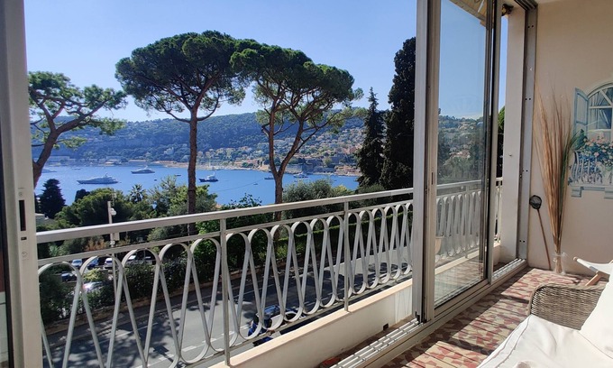 Villefranche-sur-Mer Apartment | Beautiful Flat On Villefranche Bay, Free Car-park