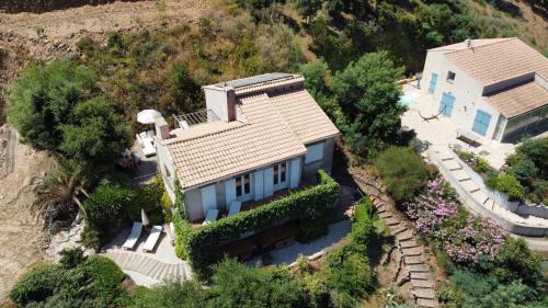 Cavalaire-sur-Mer House | Holidayhome with a view - Les Lucines