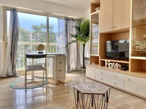 Menton Apartment | Le studio de garavan, au calme