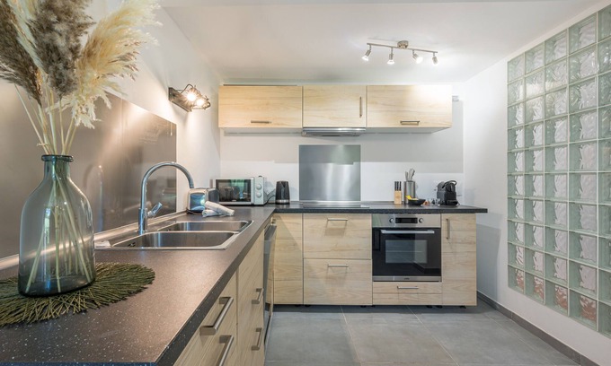 Le Collet House | LES CIGALES Villa for 8 By Sunset