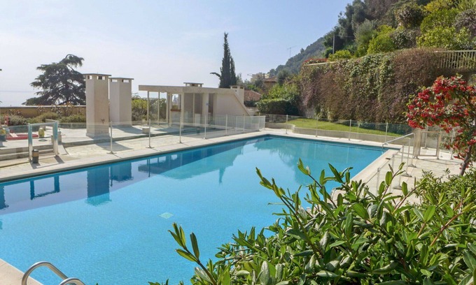 Menton Apartment | Lovely apartment for 4 people with pool, WIFI, TV and terrace