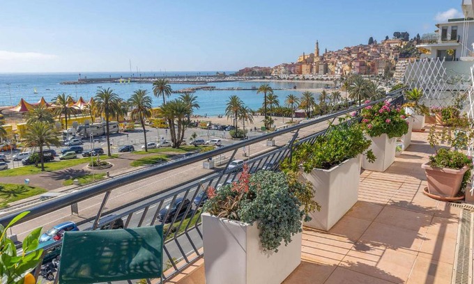 Menton Apartment | Magnifique 3P climatisé en dernier étage avec terrasse face mer, proche centre Menton - FR-1-196-326