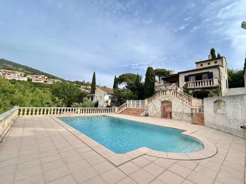 Les Issambres House | Maison 4 pièces avec piscine privée, parking et proche mer aux Issambres - FR-1-226-80