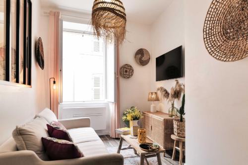 Old Town Apartment | Saint Tropez - Old Village - Modern & Cosy Apartments