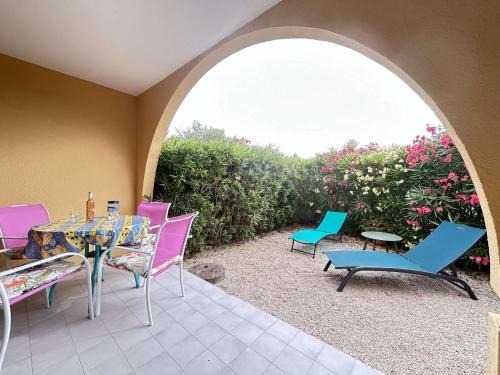 La Nartelle Apartment | Sainte-Maxime : T2 calme avec piscine, terrasse, proche plages et commerces - FR-1-226-552