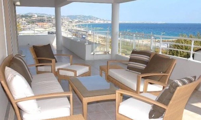 La Bocca Apartment | Stunning three bedroom apartment on seafront in Cannes with panoramic sea views 399 - 399