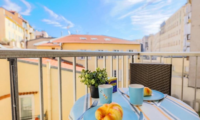 Carre d'Or Apartment | SUEDE 3 AP4209 By Riviera Holiday Homes