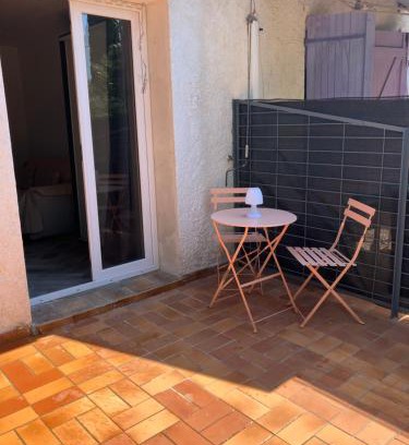 Roquefort-les-Pins Apartment | Villa Thyziri