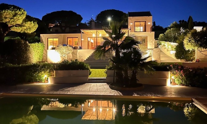 Les Issambres Villa | Wonderful and Romantic Sea view Charming Villa - with swimming pool