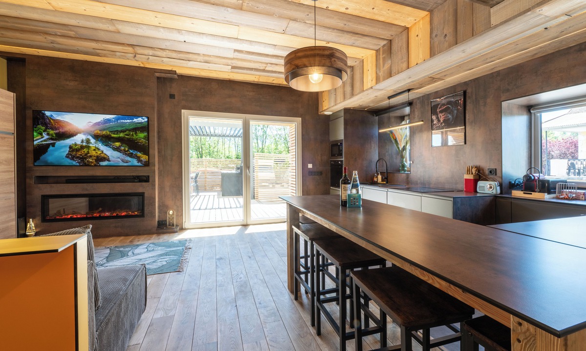 Vieugy Condo | Apartment with private pool in Annecy