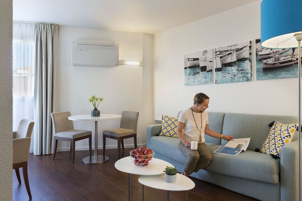 Photo of Livingroom in La Castellane