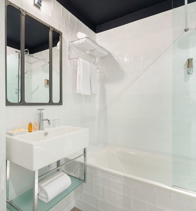 Photo of Bathroom in Thiers