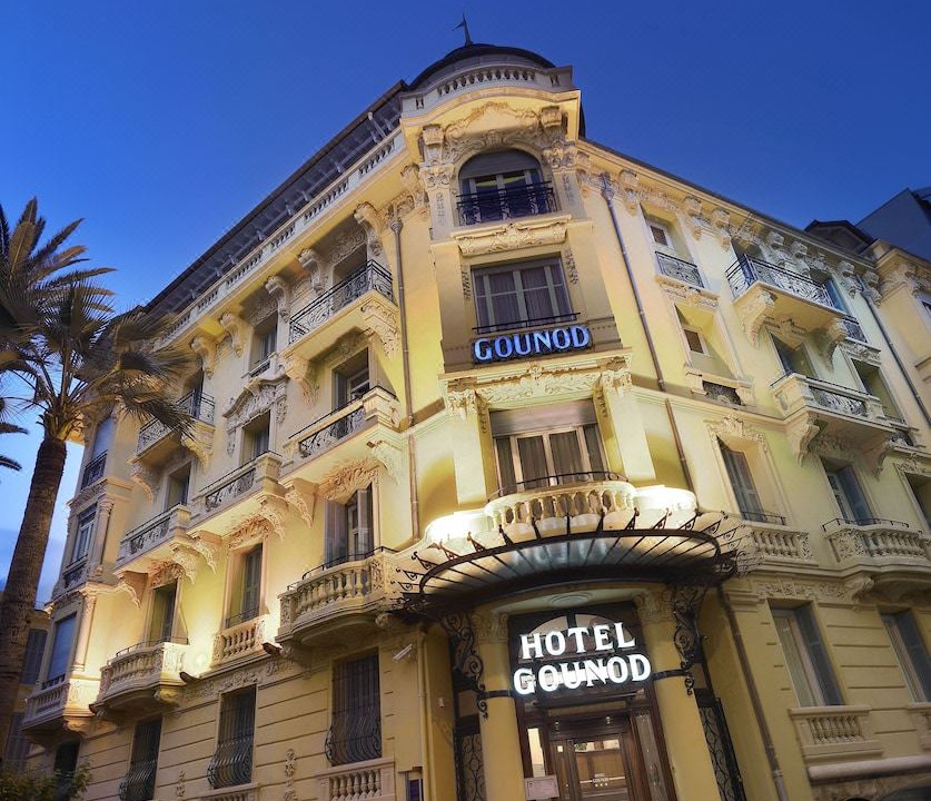 Photo of Buildings in Thiers