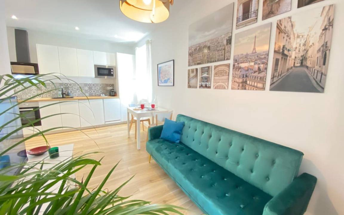 Photo of Livingroom in Antibes City Centre