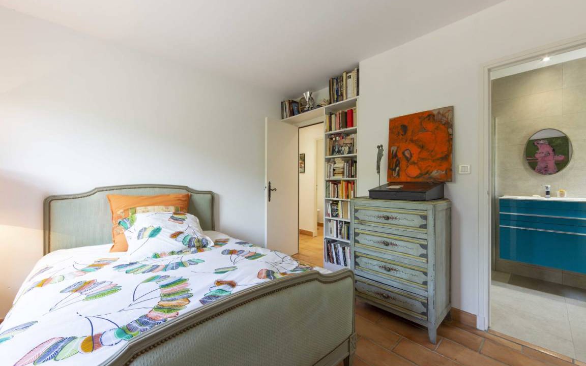 Photo of Bedroom in Vallauris