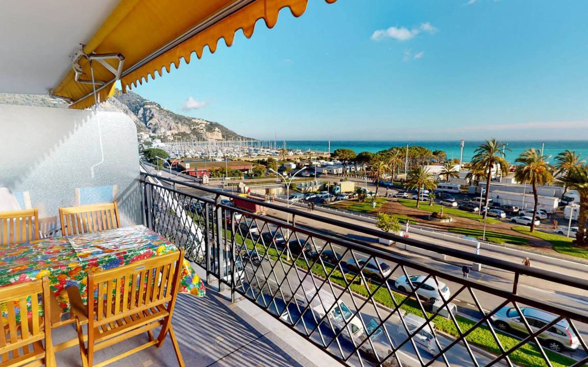Photo of Others in Menton
