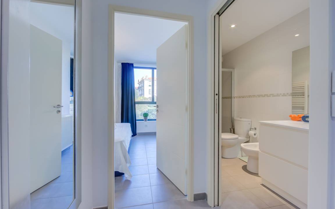 Photo of Bathroom in Liberation