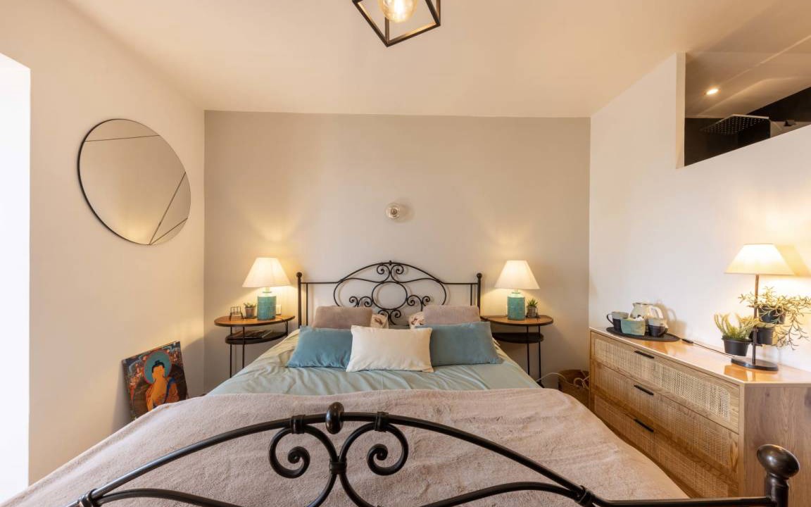 Photo of Bedroom in Saint-Roman