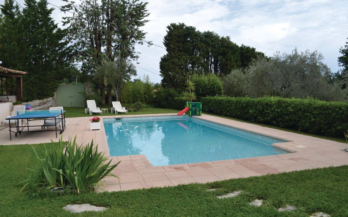 Photo of Others in Chateauneuf-Grasse
