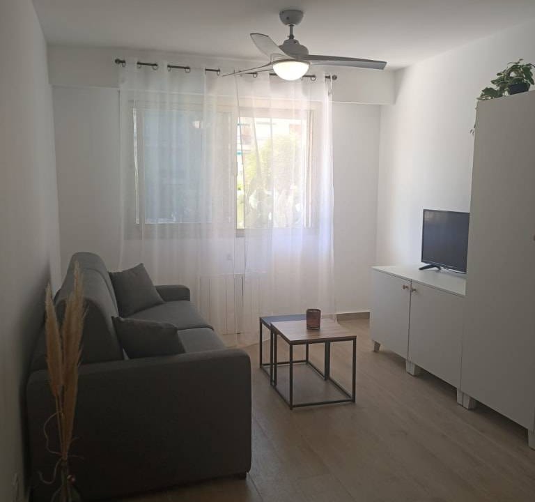Photo of Livingroom in Liberation