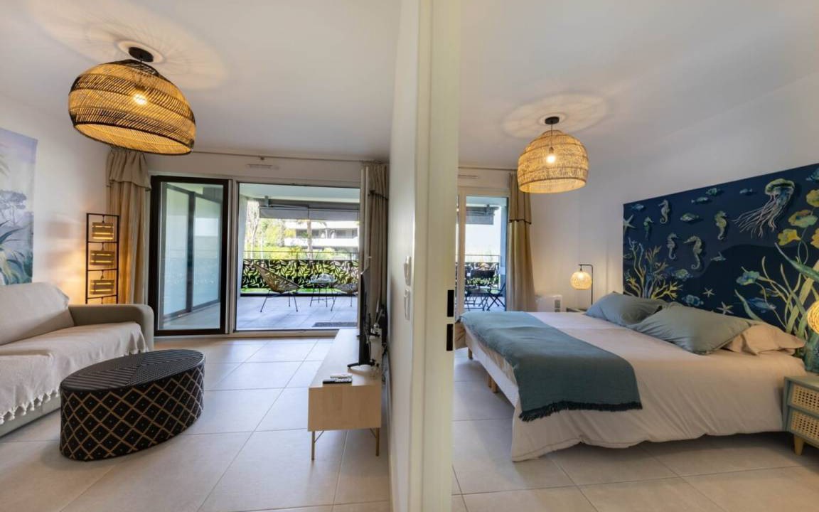 Photo of Bedroom in Villeneuve Loubet Beach